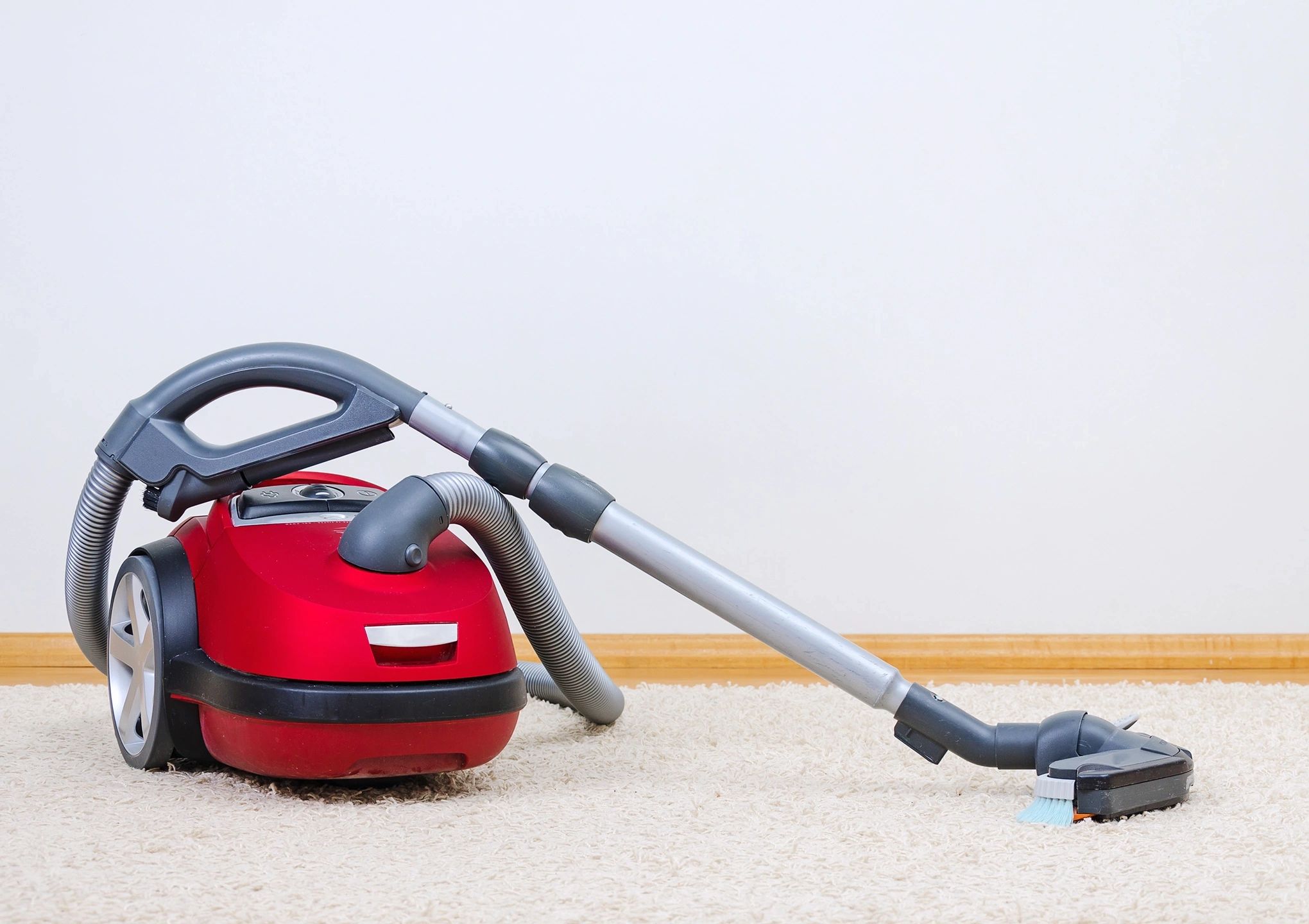 How to Clean Tile Grout in Phoenix (Hard Water Guide)
